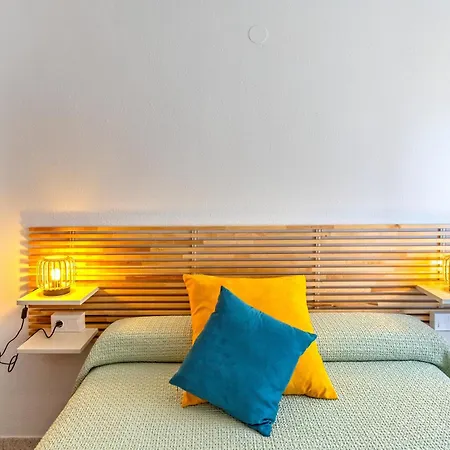 Vidamalu - Beachfront With Terrace Sueca